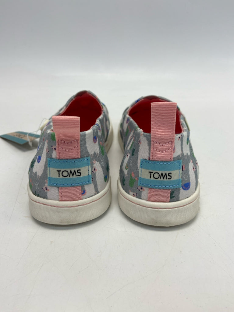 NWT Toms SIZE 5 Gray White/Multi Llama Girl&