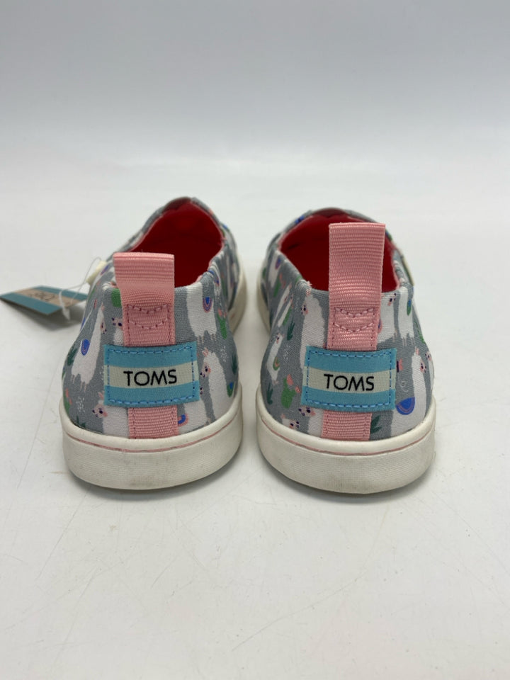 NWT Toms SIZE 5 Gray White/Multi Llama Girl&