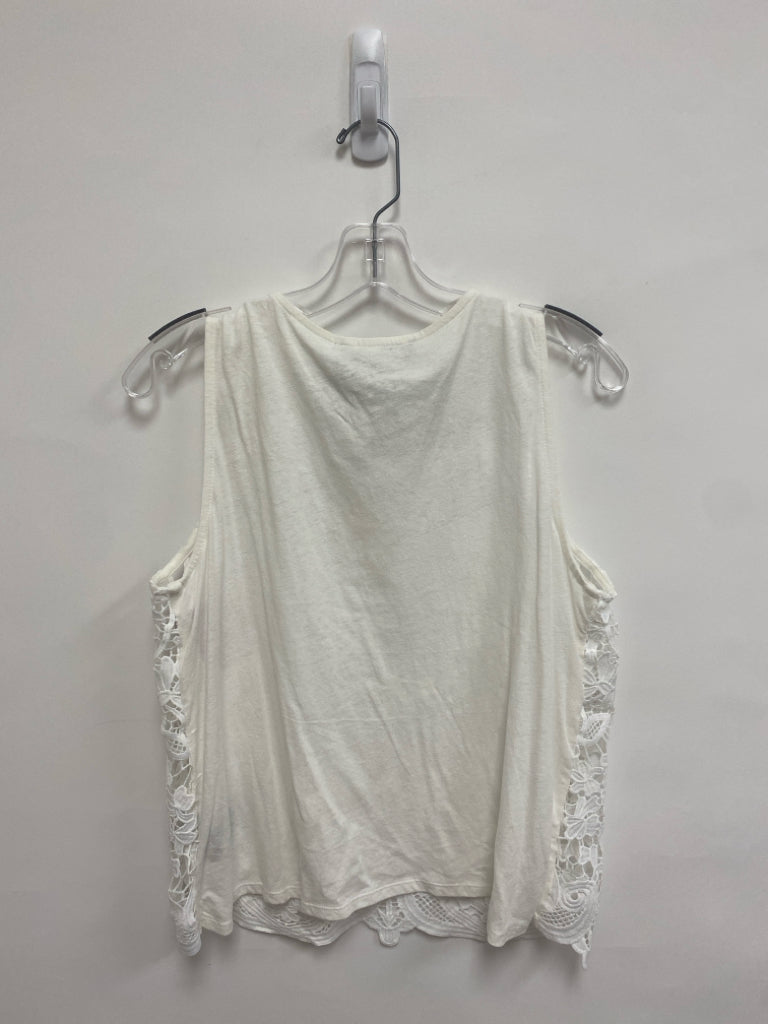 NWT Anthropologie Size M White Floral Sleeveless Ladies Top