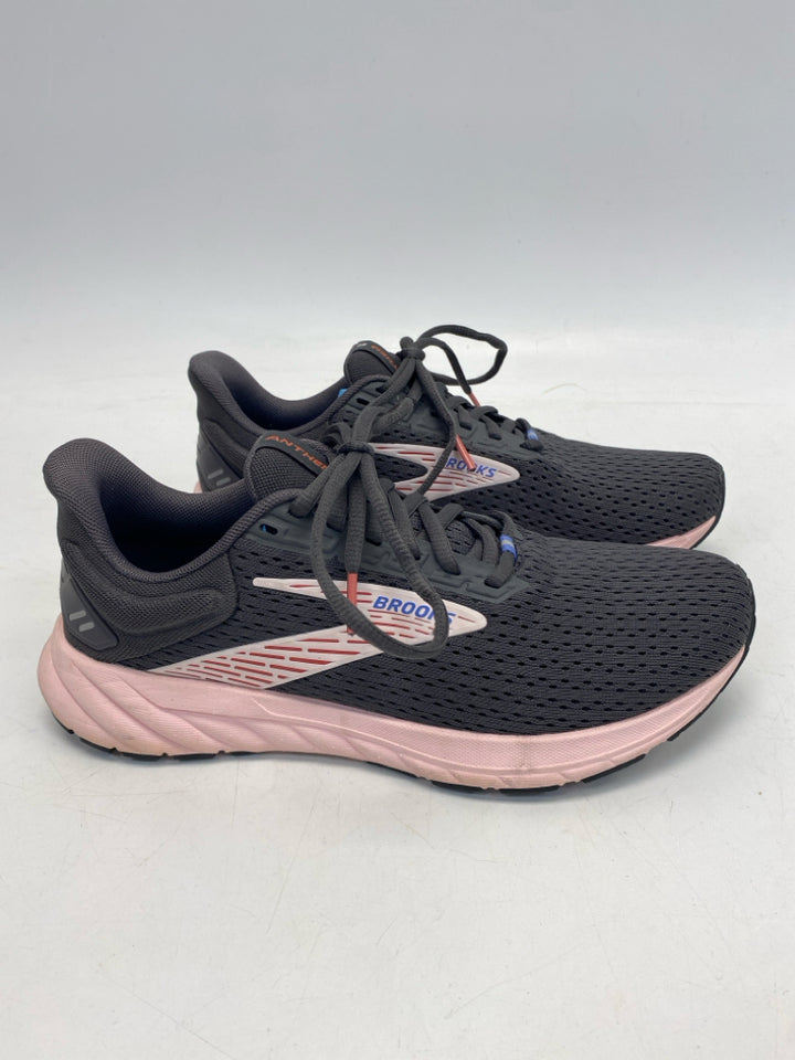 Brooks US Shoe Size 8 Gray Pink Lace-up Sneakers