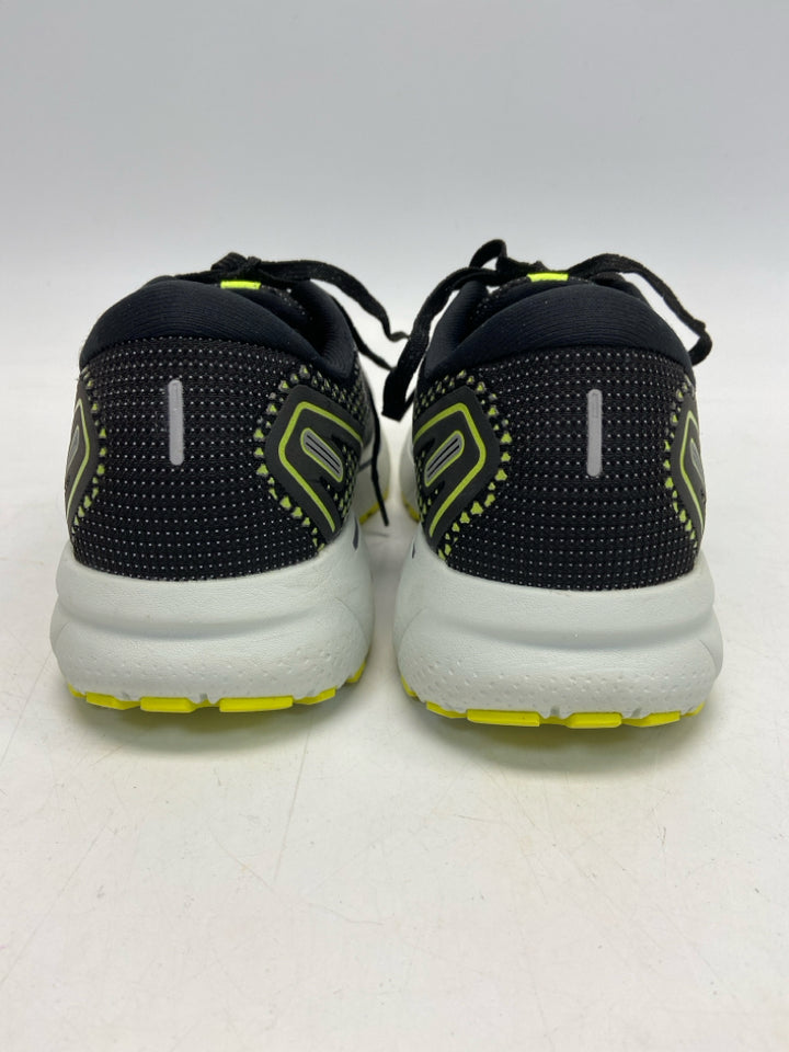 Brooks  Size 9.5 Black Lime Green Lace-up Sneakers