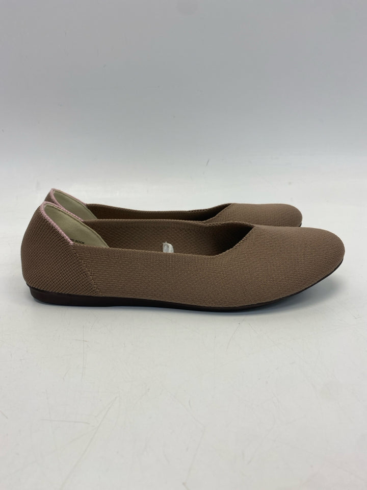 Size 6.5 Brown Flats