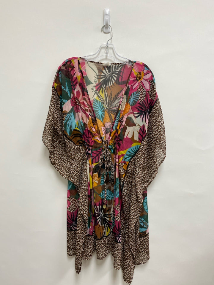 SIZE  1X Black/Pink Multi Color Floral Plus Size Coverup