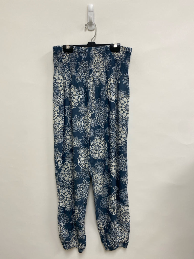 Size L Slate Blue Cream Pull-on Ladies Pants