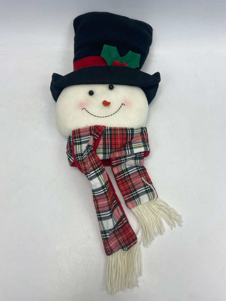 White Black/Multi Stuffed Christmas