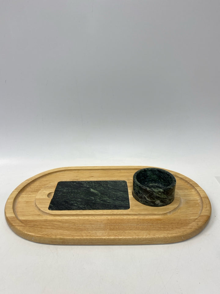 Natural Green Serving Piece