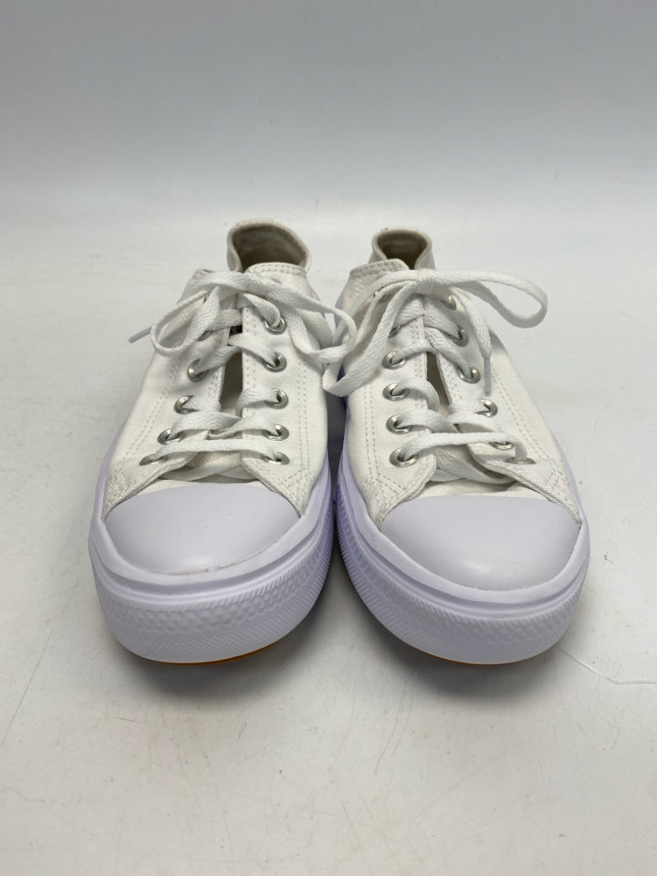 NWOT Converse  Size 9 White Lace-up Sneakers