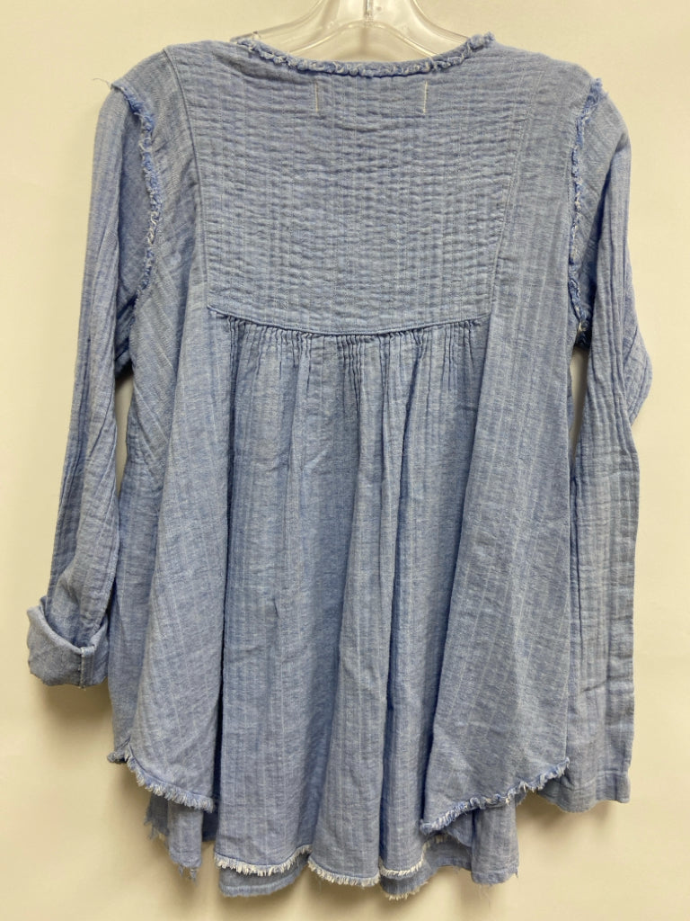 We The Free Size S Light Blue Quarter Button Gauze Ladies Top