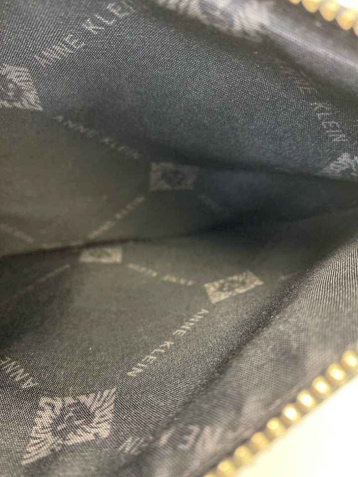 Anne Klein Black Gray Snakeprint Embossed Wristlet