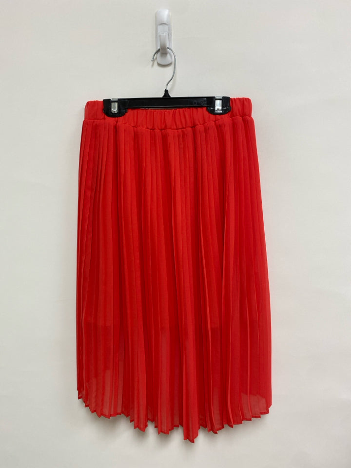 MNG Size XS Red Pleated Ladies Skirt