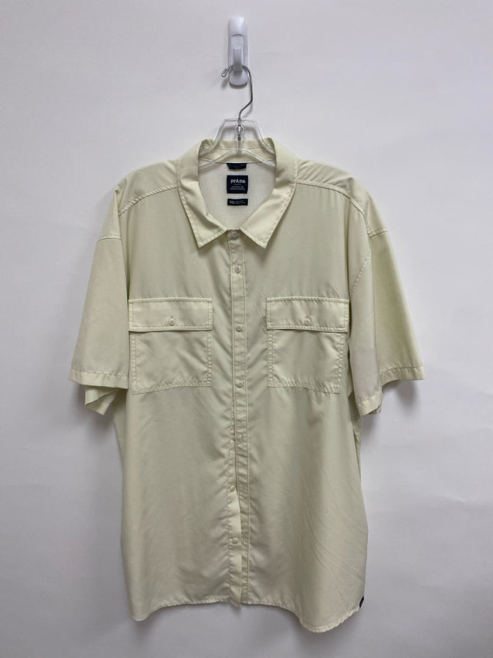 PrAna Size XXL Cream Button Up Men&