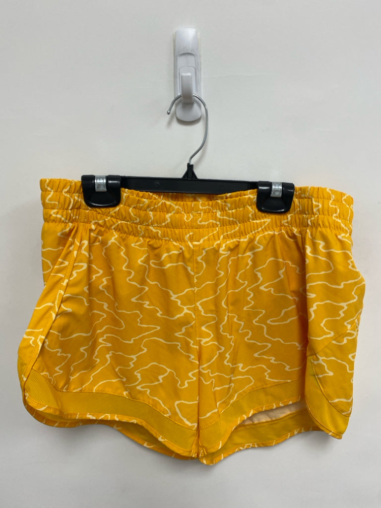 Athleta Size M Yellow Pale Yellow Athletic Shorts