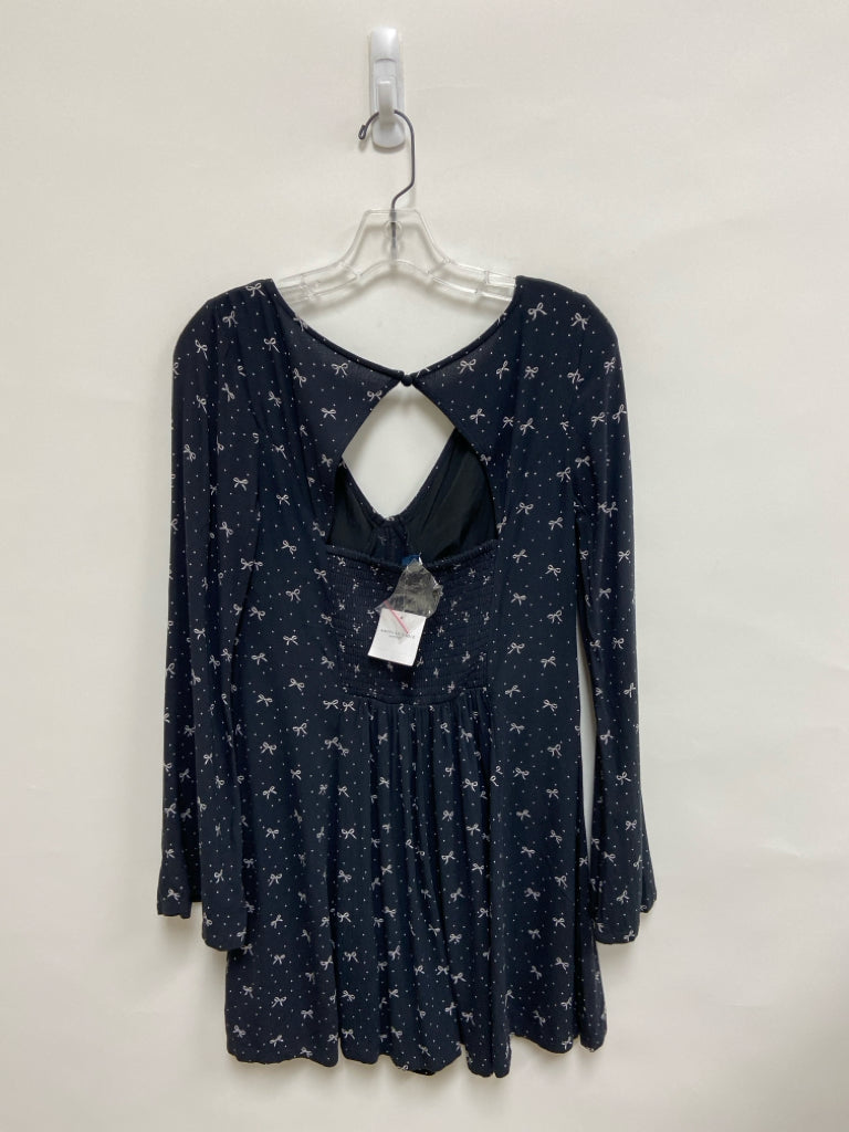 NWT American Eagle Size M Black White Bows Ladies Dress