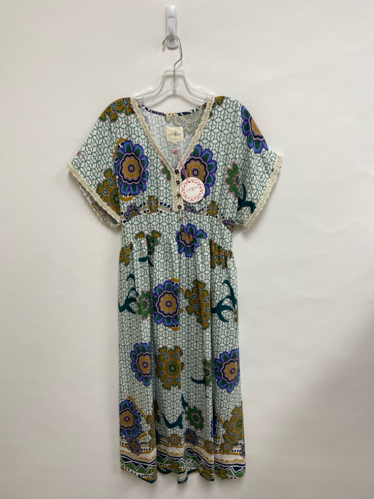 NWT Umgee Size L White Seafoam/Multi Flowers Ladies Dress