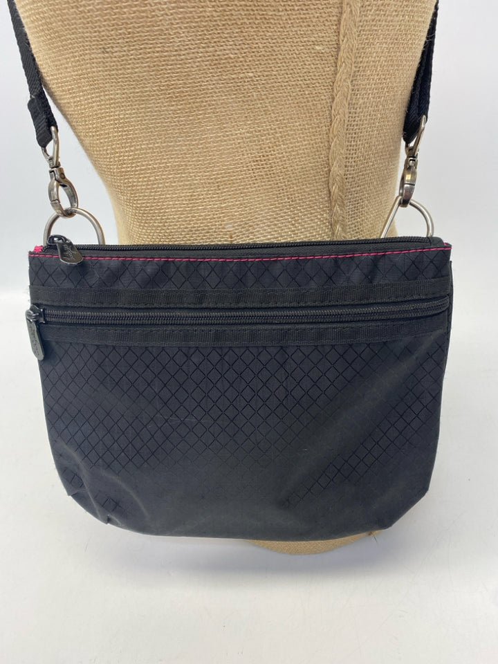 Thirty-One Black Nylon Crossbody