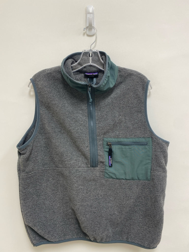 Patagonia Size M Gray Seafoam Trimmed Ladies Vest
