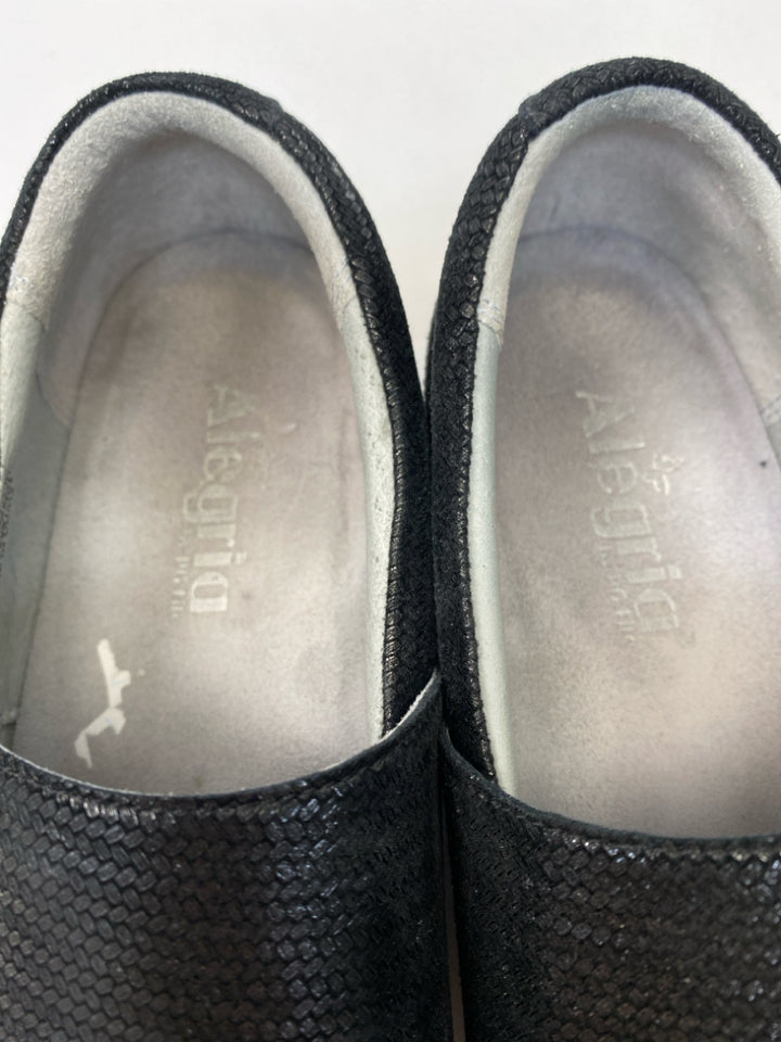 Alegria EU Shoe Size 38 Black Flats