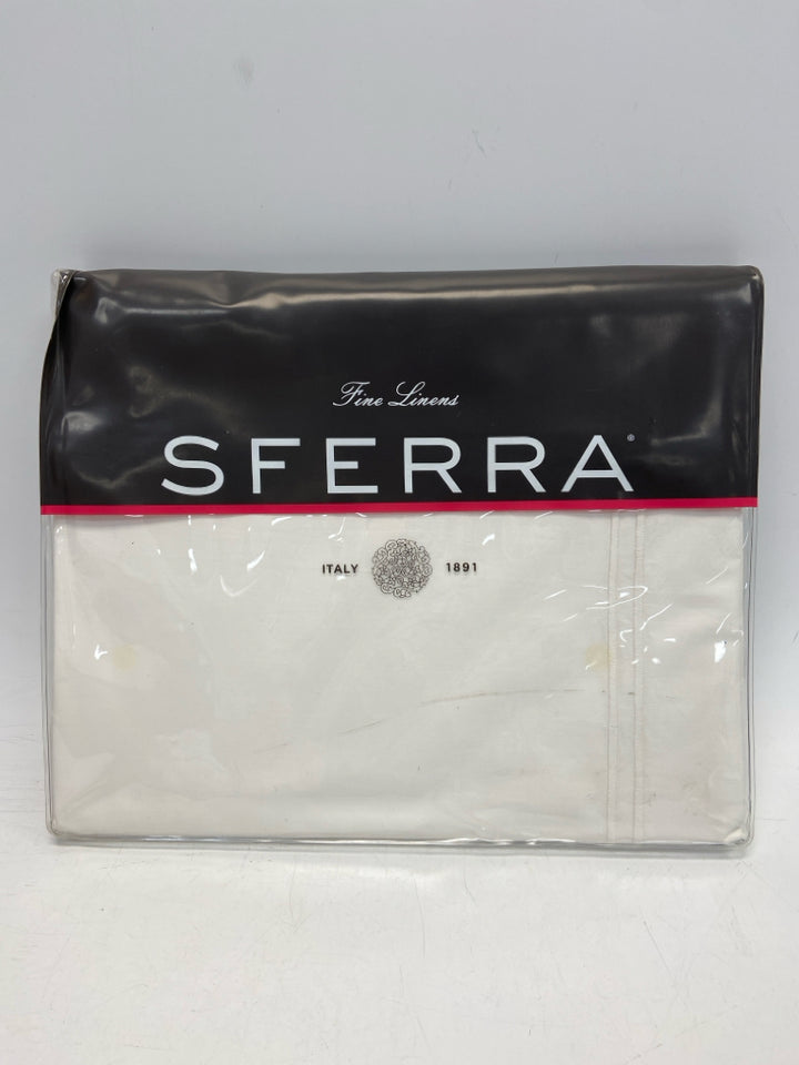 NEW/PKG SFERRA White Duvet
