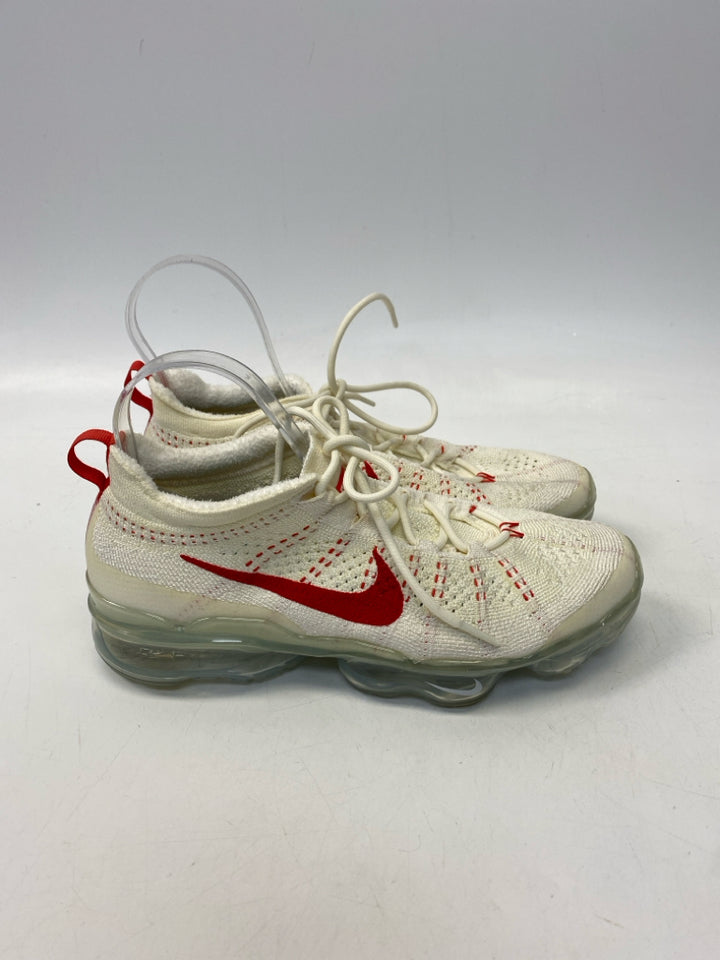 Nike US Shoe Size 9.5 Cream Red Lace-up Sneakers