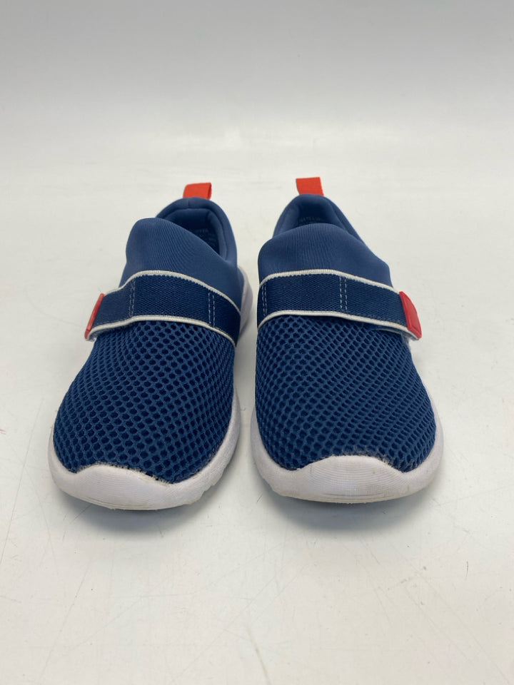 Cat &amp; Jack SIZE 10 Blue/White Red Mesh Boy&