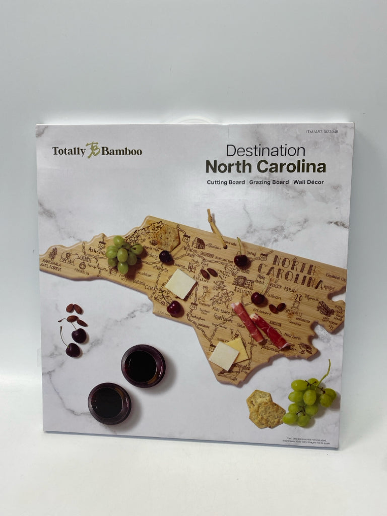 NEW/BOX Natural Bamboo Serving Piece