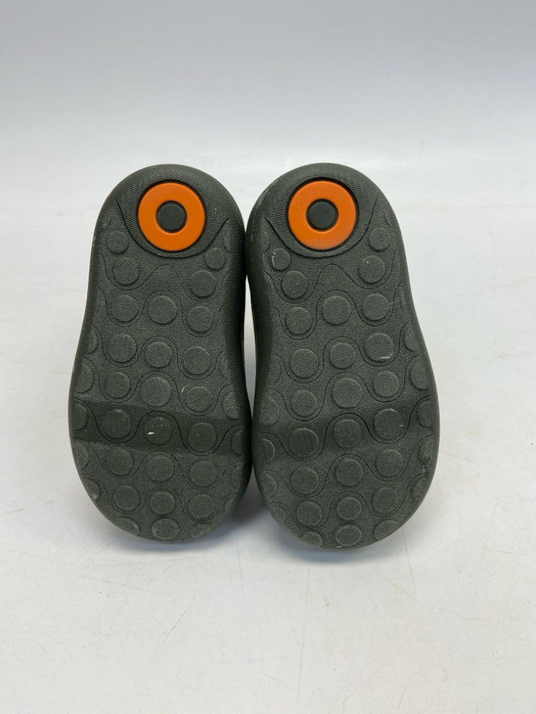 NEW SIZE 5 Green Camouflage Boy&