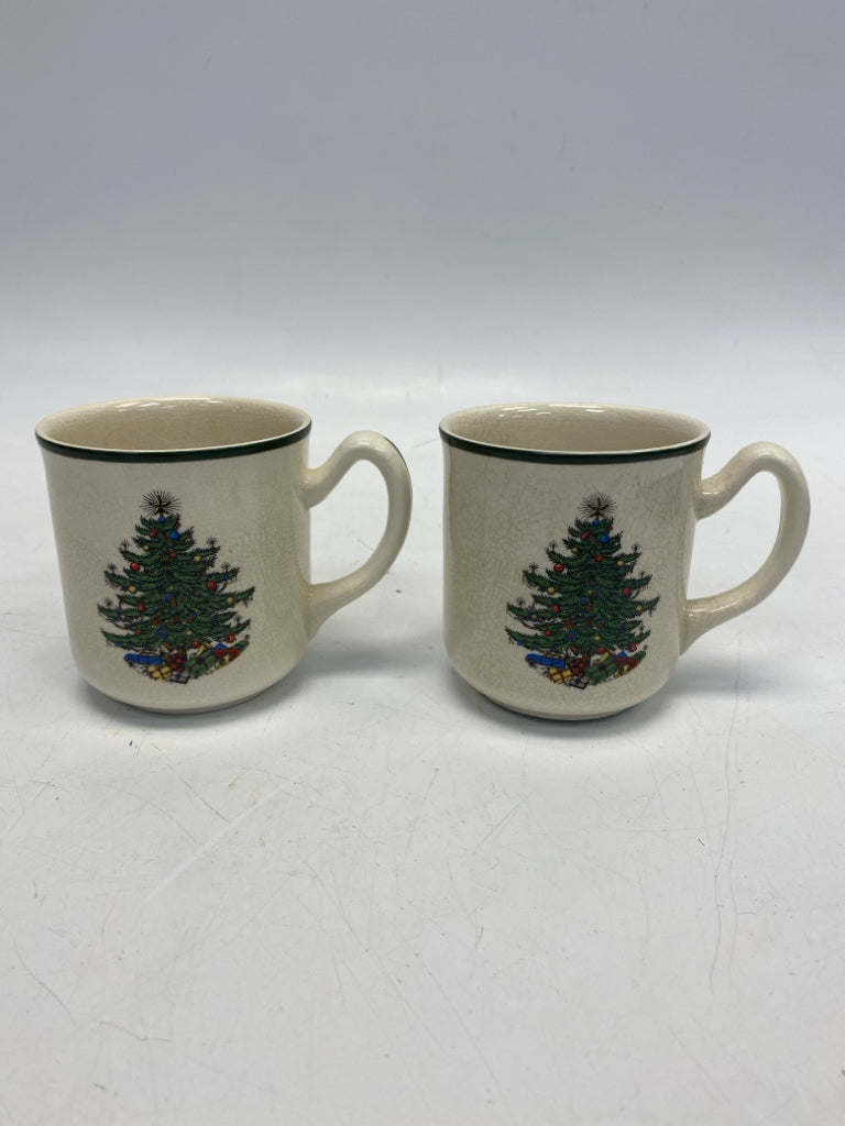 Cream Green Trees Christmas