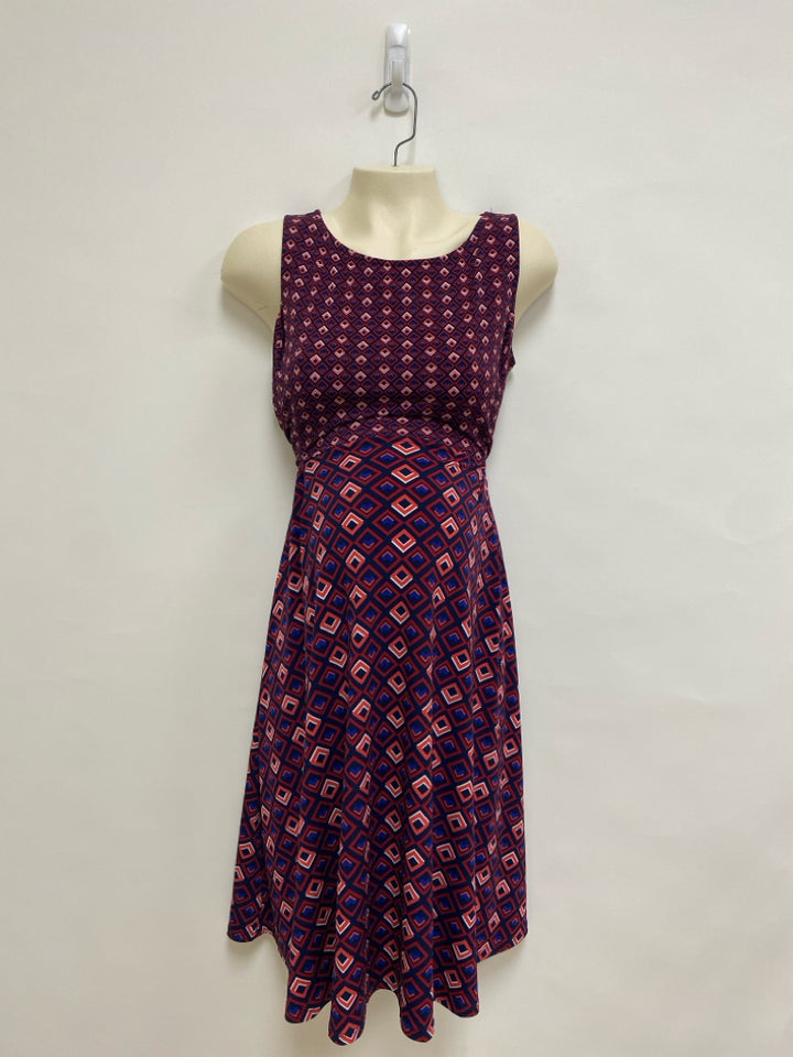 Motherhood Size M Red Navy/White Squares Sleeveless Maternity Dress