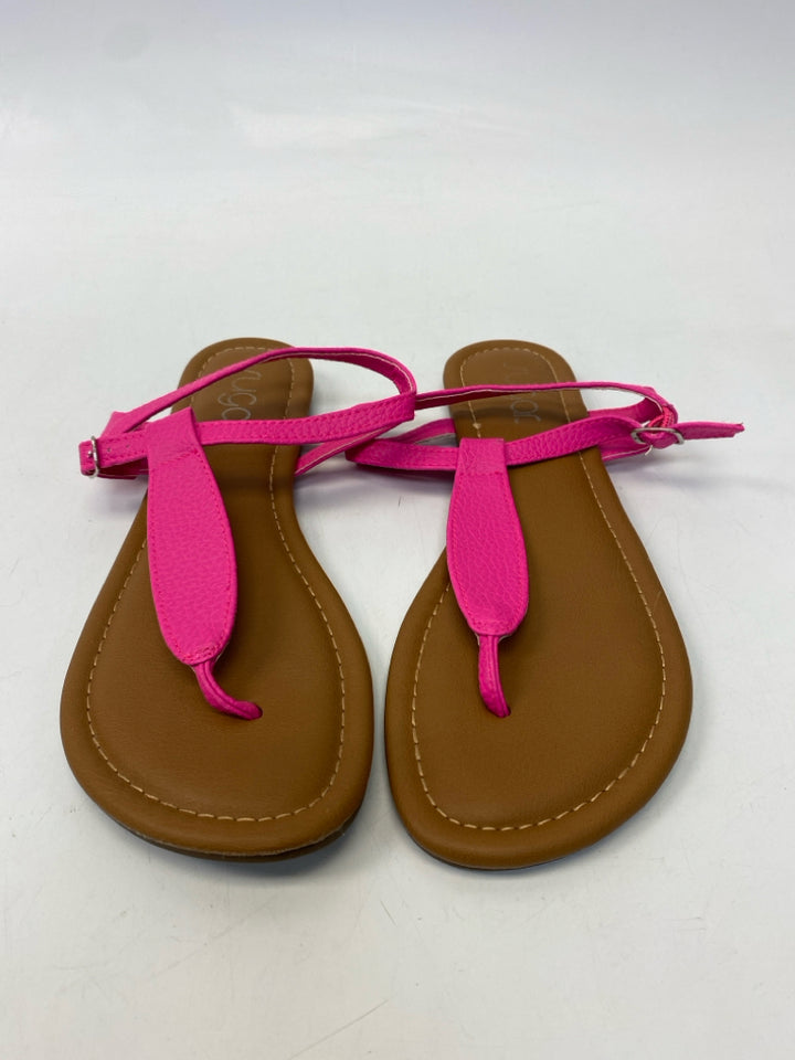 Size 9 Hot Pink Sandals