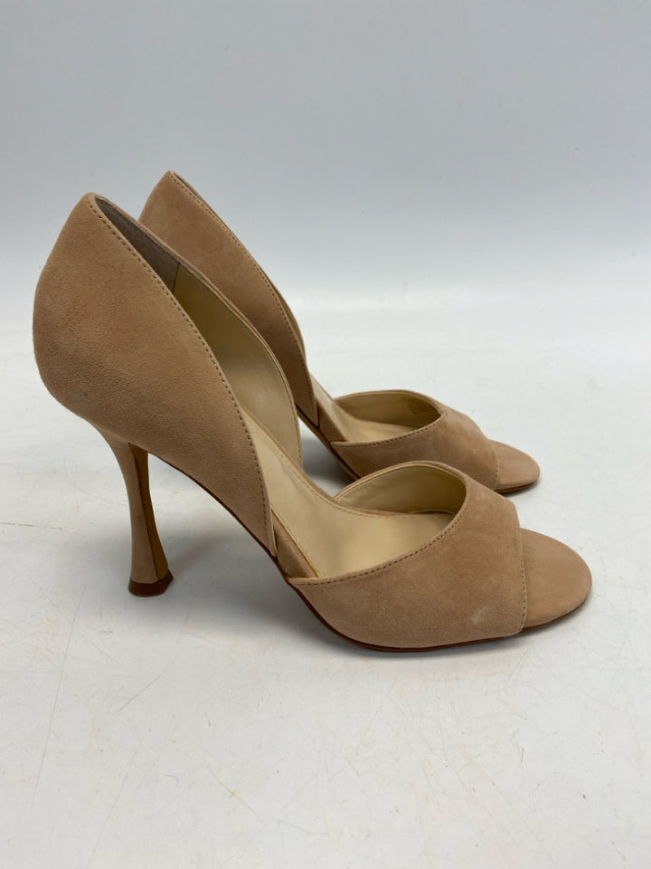 VINCE CAMUTO  Size 7.5 Brown Heels