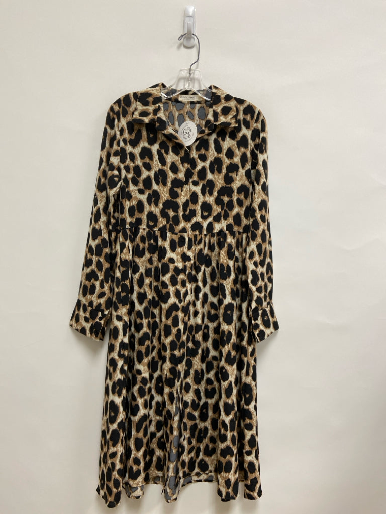 NWT Size M Tan Black/Cream Animal Print Ladies Dress