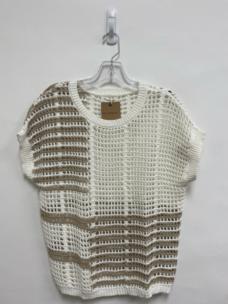 NWT blu pepper Size S White Beige Crochet Ladies Sweater