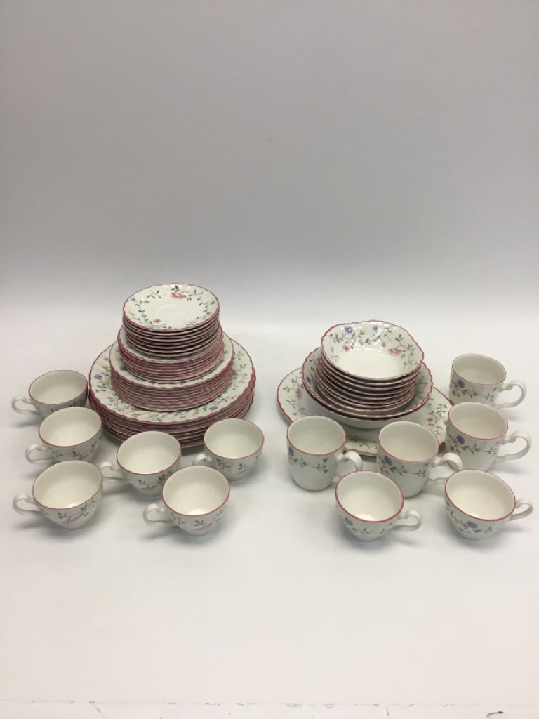 White Pink/Multi Flowers Dishes