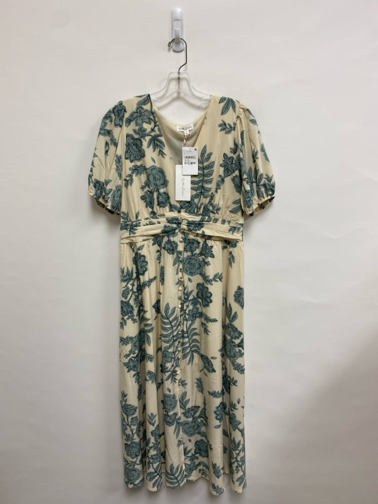 NWT by the river Size L Oatmeal Seafoam Floral Puff Sleeve Ladies Dress