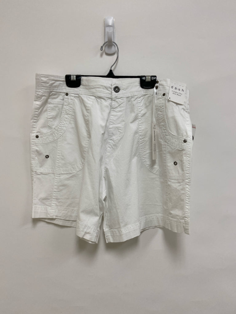 NWT dash Size L White Ladies Shorts