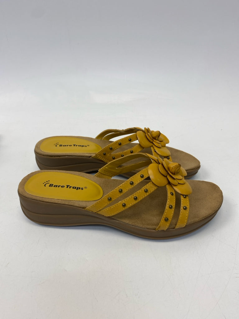 NWOT Bare Traps  Size 8.5 Yellow Sandals