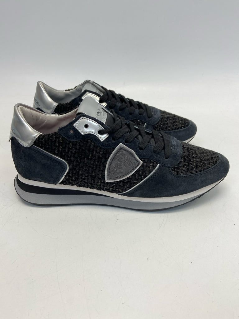 NWT Phillipe Model EU Shoe Size 39 US Shoe Size 8.5 Navy Black Lace-up Sneakers