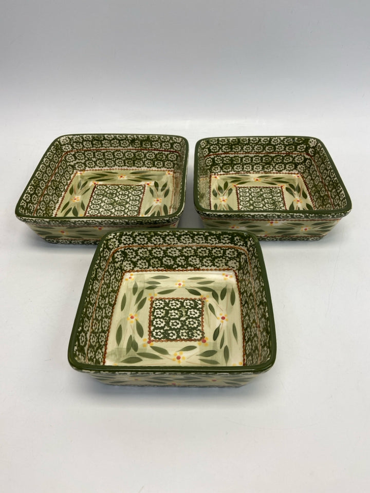 Temp-tations Green Cream Print Ceramic Bakeware