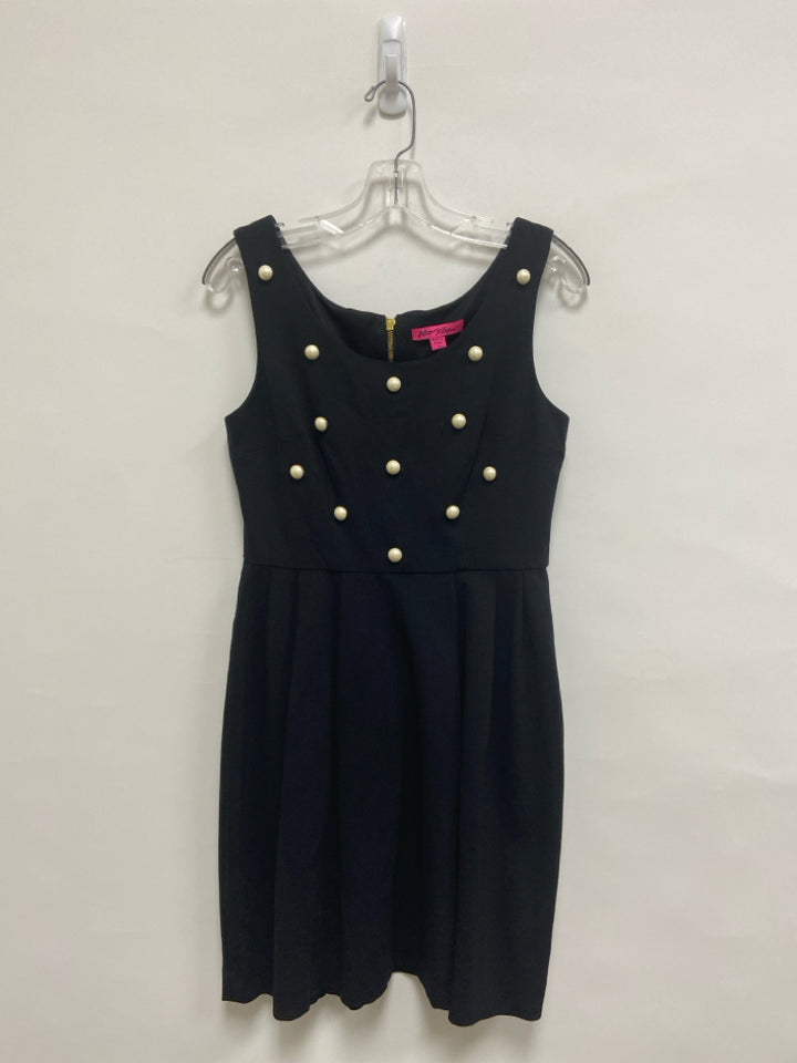 Betsey Johnson Size 4 Black Pearls Sleeveless Ladies Dress