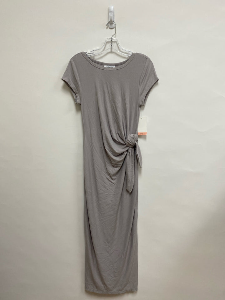 NWT Motherhood Size S Gray Knotted Maternity Dress