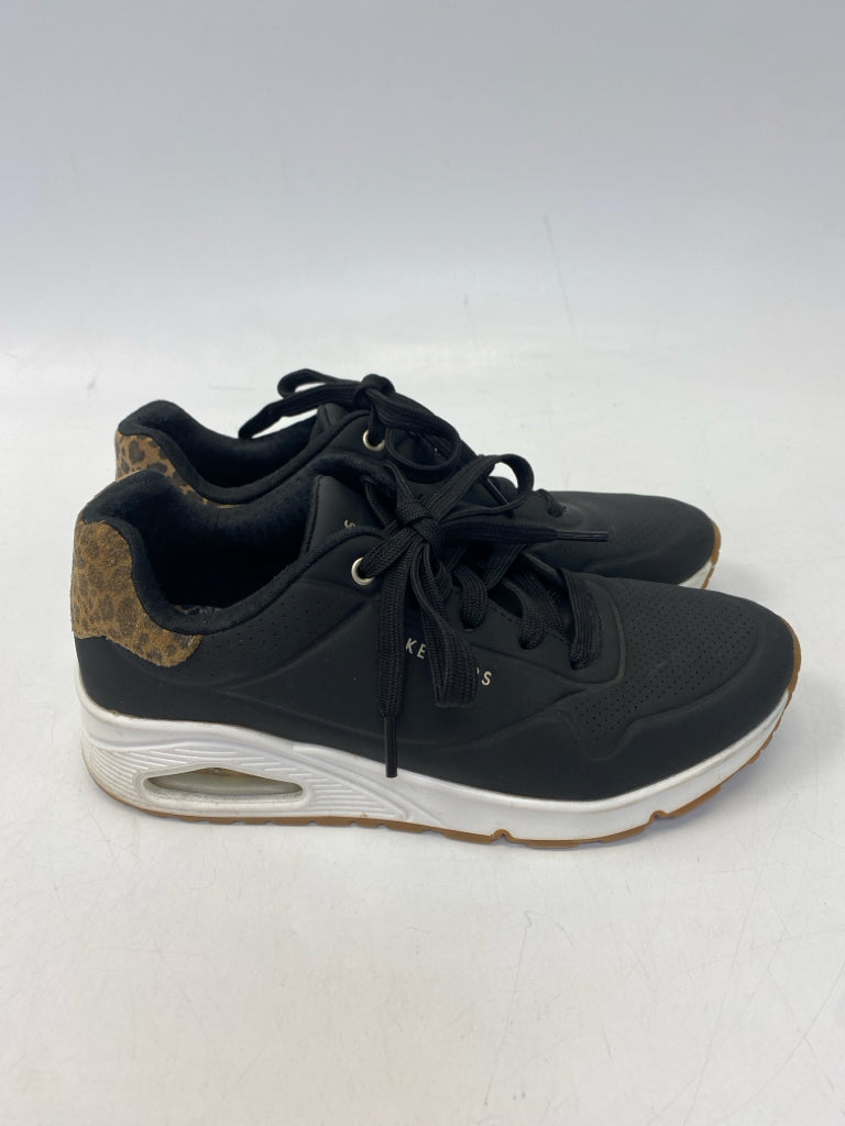Skechers US Shoe Size 8 Black Lace-up Sneakers
