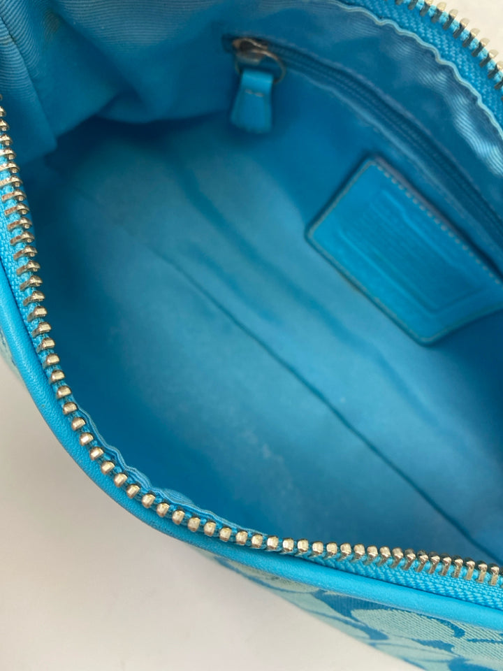 Coach Vintage Y2K Hampton Demi Baguette Blue Mini Handbag 6371