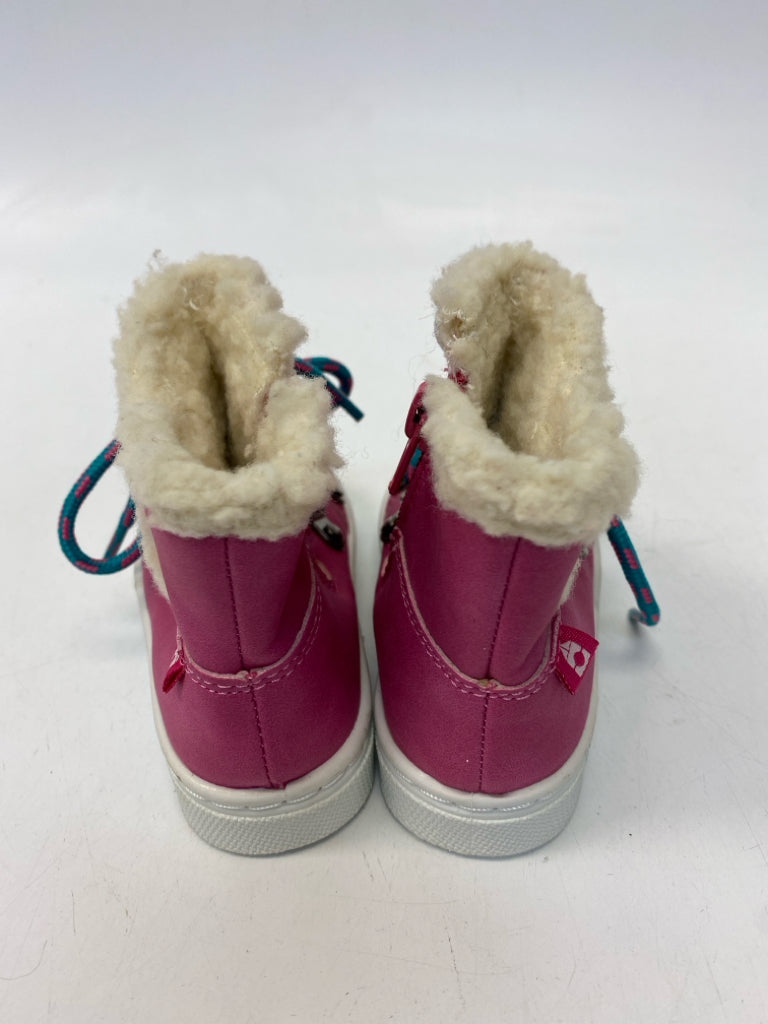 SIZE 6 Pink Lace-Up Girl&