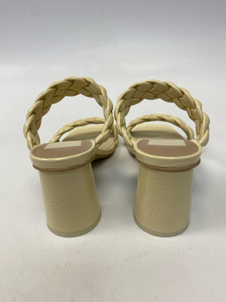 NWOT Dolce Vita  Size 6 Cream Woven Sandals