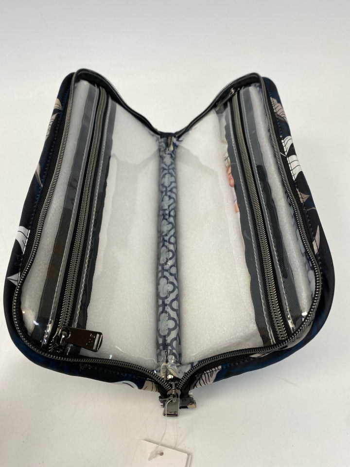 NWT Lug Black Tan/White Flowers Make-up Bag