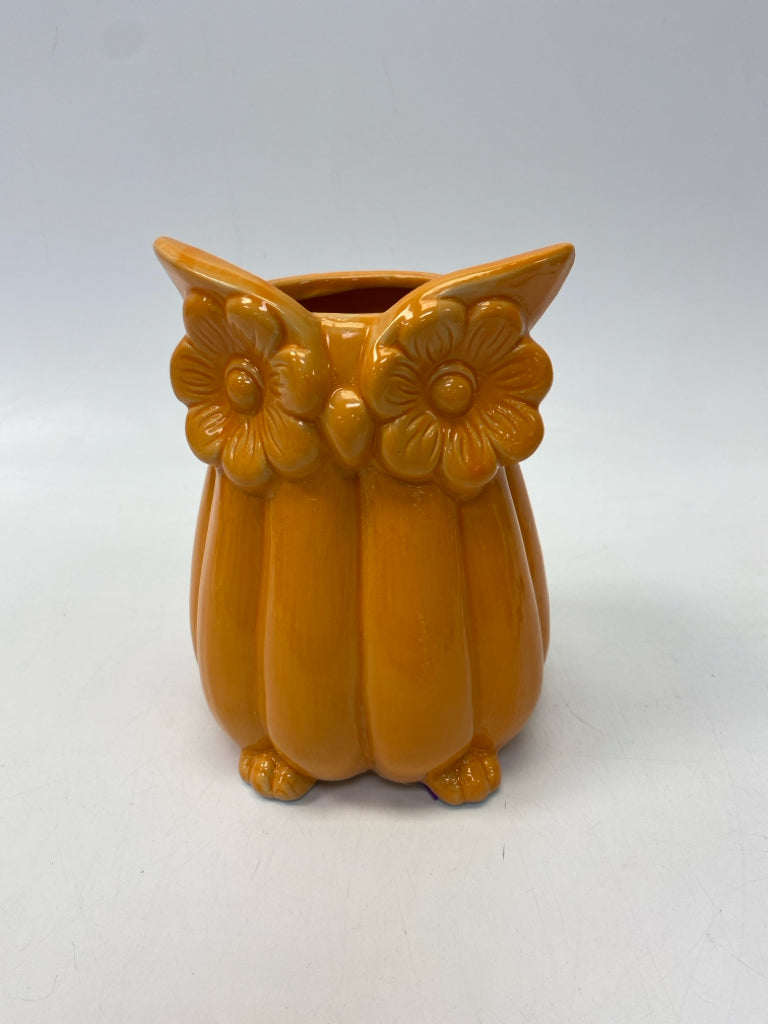 Orange Flowers Ceramic Vase