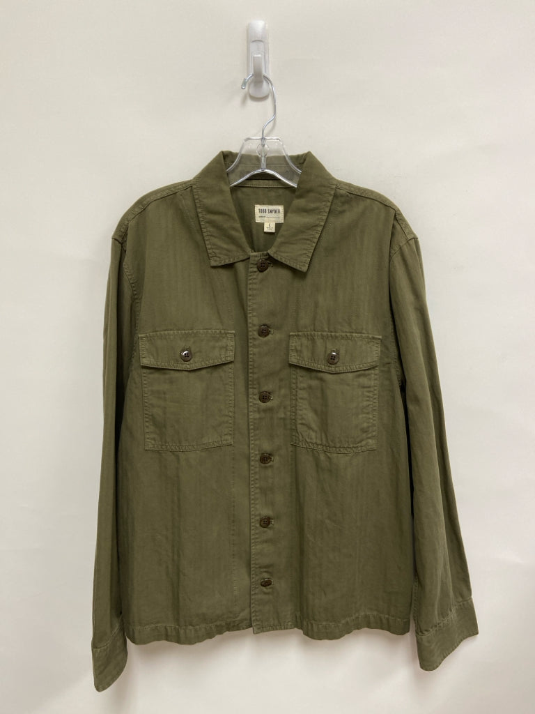 Todd Snyder Size L Dark Olive Herringbone Button Up Men&