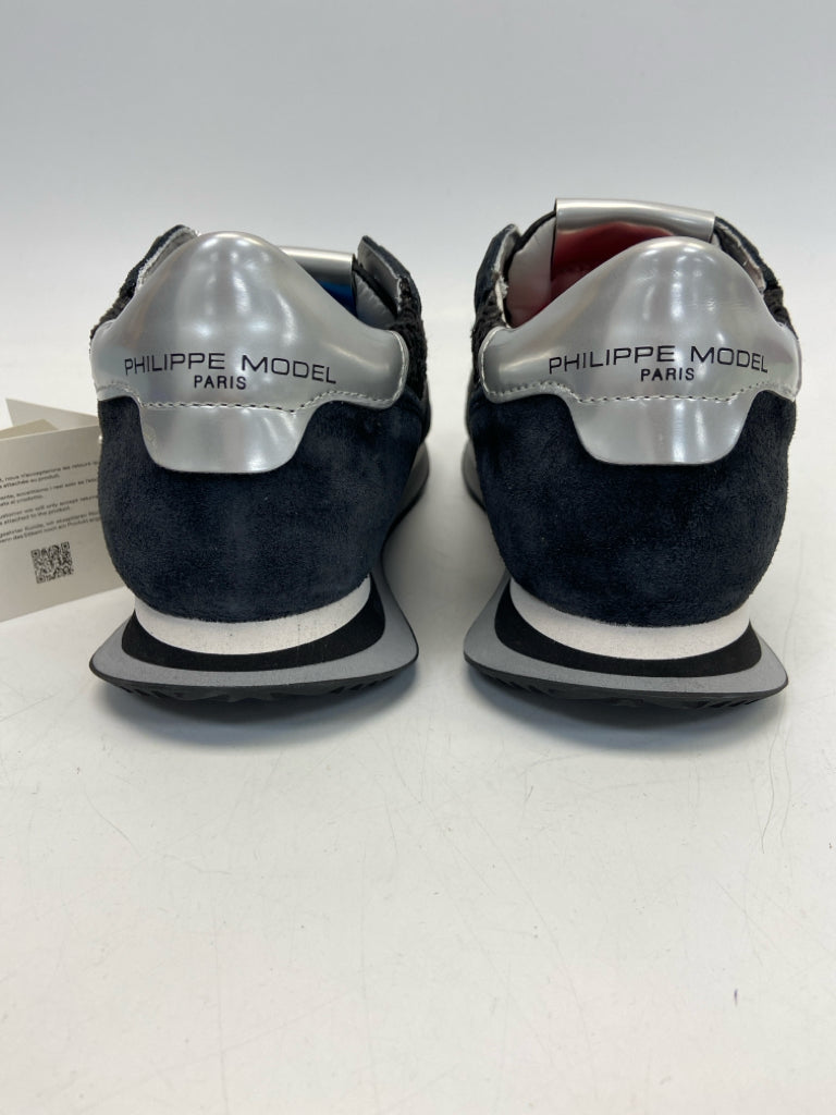 NWT Phillipe Model EU Shoe Size 39 US Shoe Size 8.5 Navy Black Lace-up Sneakers