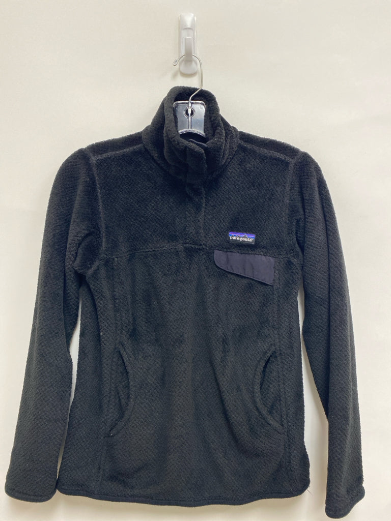 Patagonia Size XS Black Ladies Pullover
