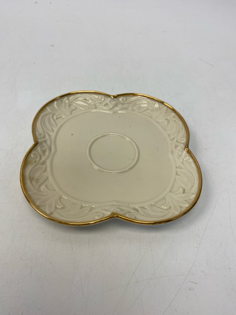 Lenox Cream Gold Cut-Out Candleholder(s)